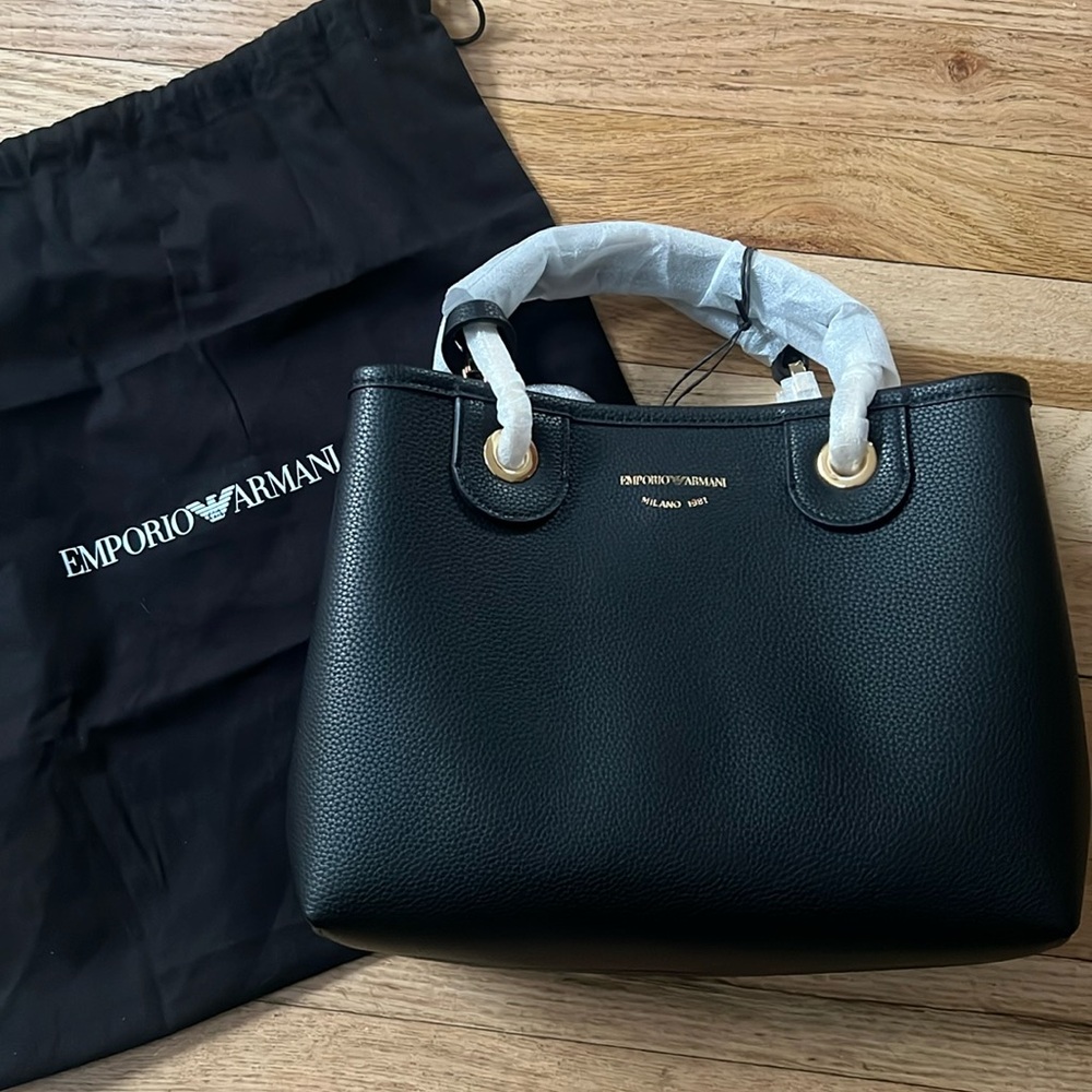 Emporio armani beautiful leather tote bag